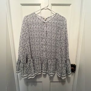 Vintage Max Studio Boho Blouse, Navy and white small flower print!Size Small